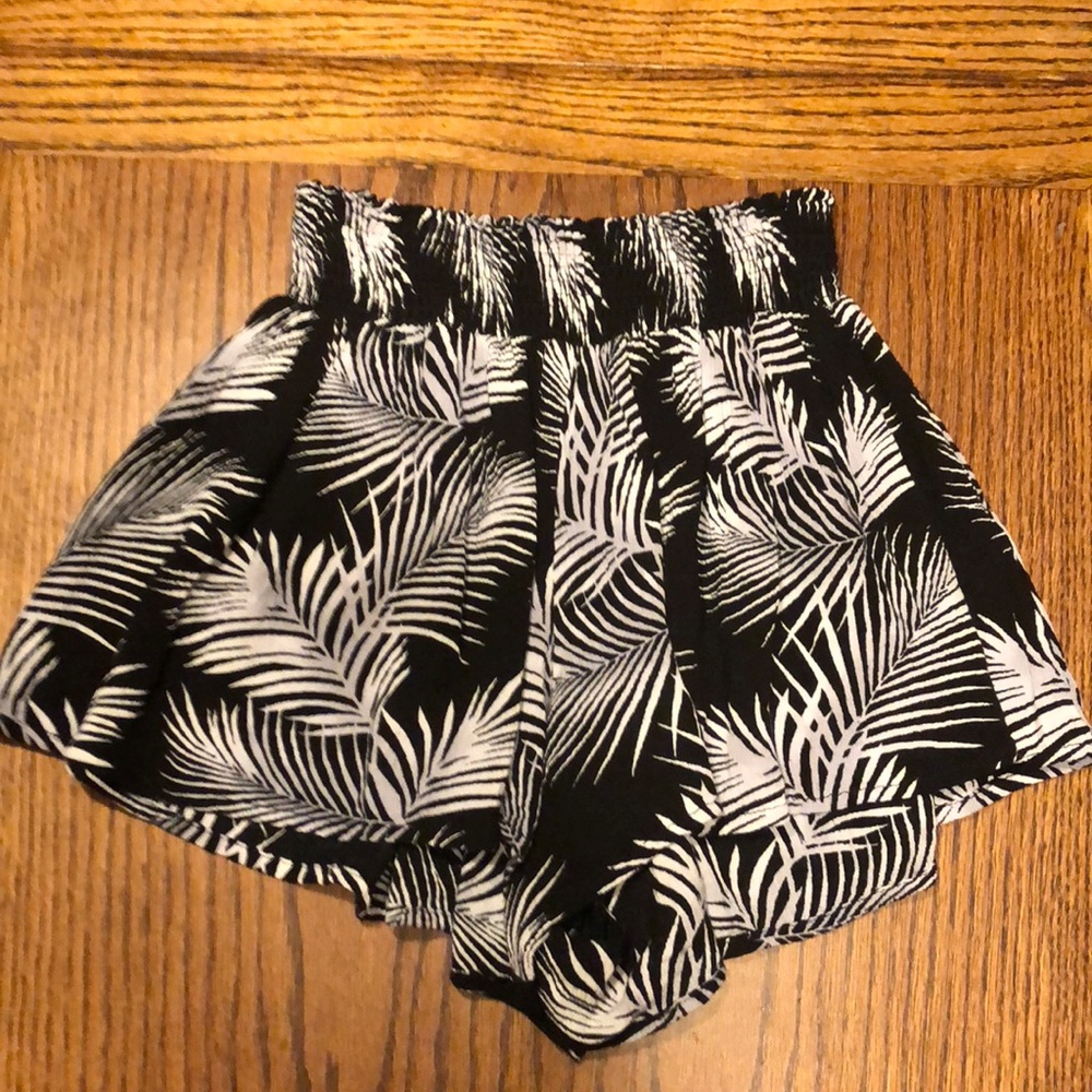 FOREVER 21 Shorts